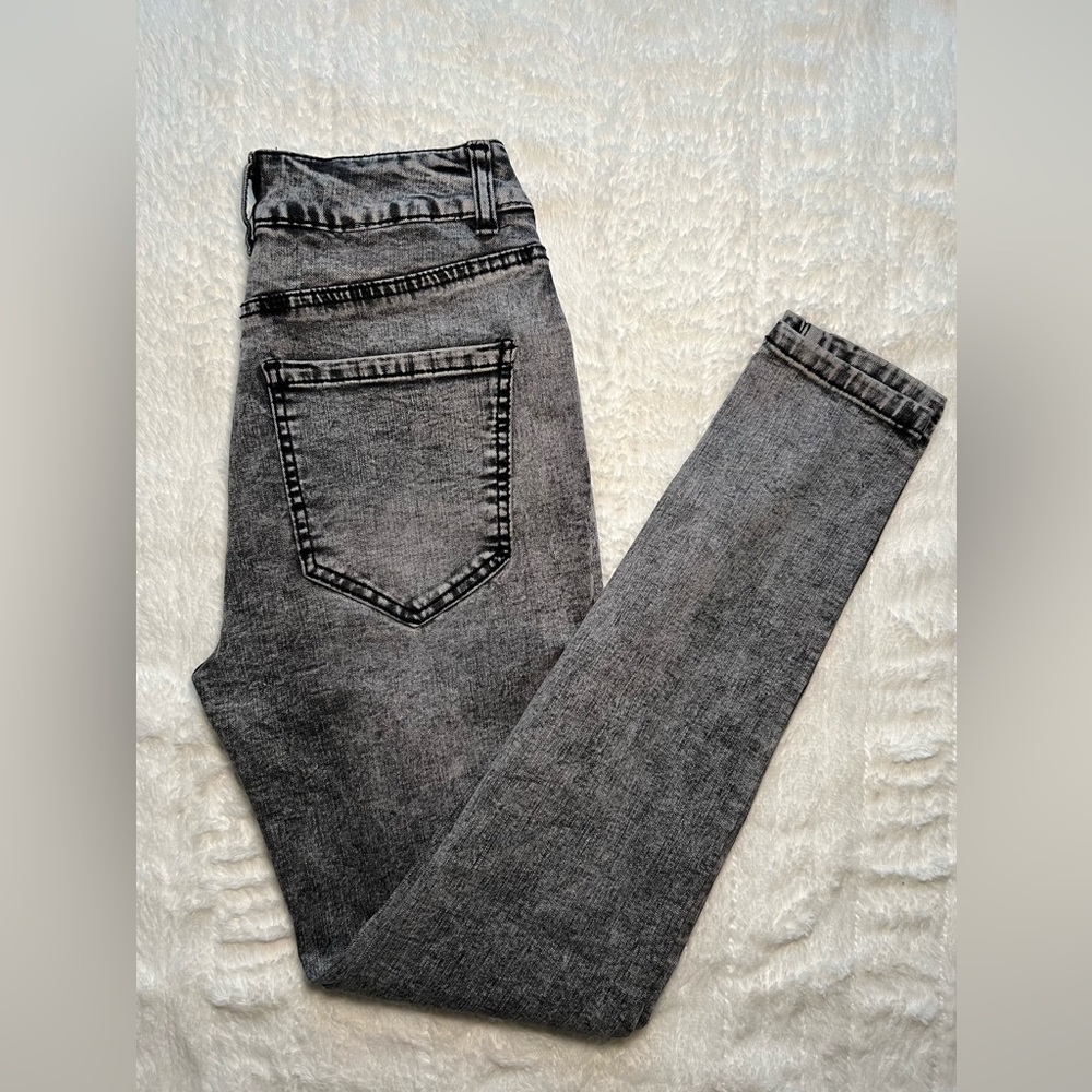 Refuge Miami Skinny Jeans Size 5